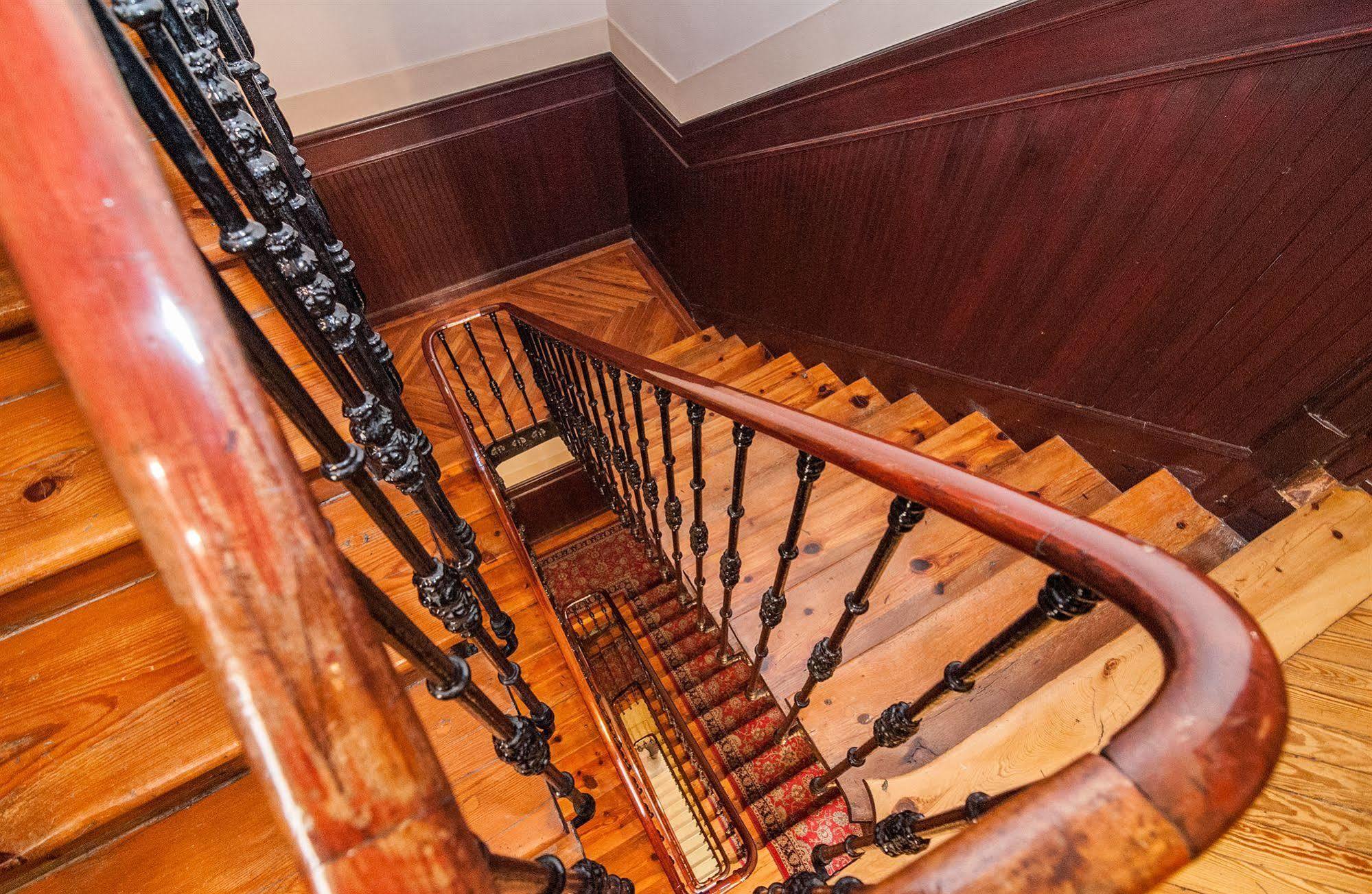 Hostal Gallardo Мадрид Екстериор снимка